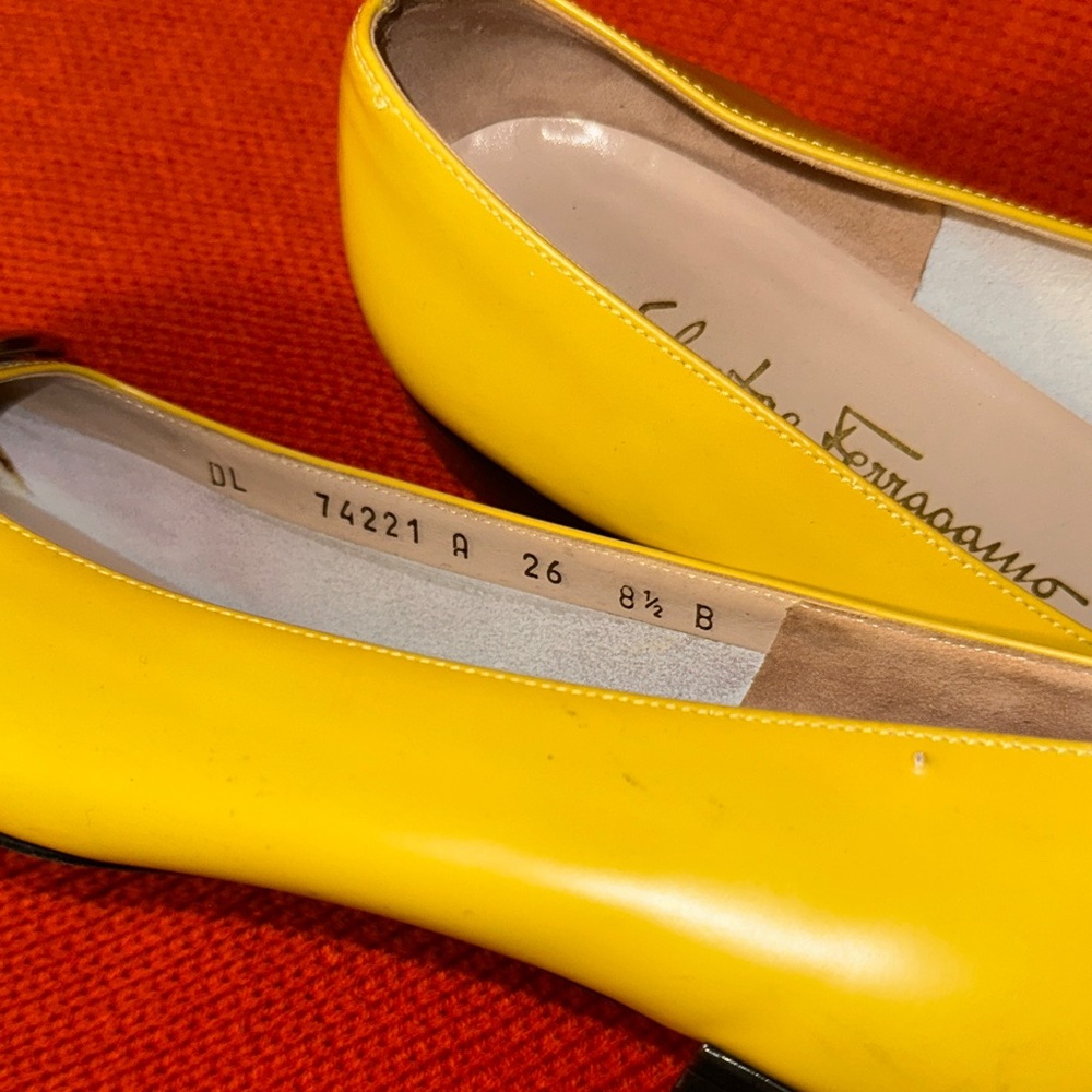 Salvatore Ferragamo Yellow Flats with Gold Buckle - Picture 6 of 12
